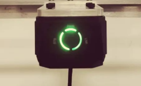AI賦能鋰電信息采集！?？禉C(jī)器人助您“躺贏”工業(yè)讀碼新賽道